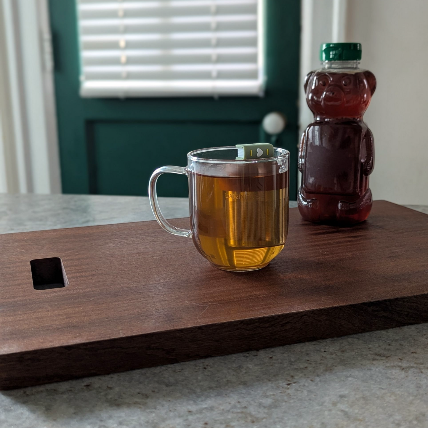 Floating Green Heart Book Tea infuser l light brown